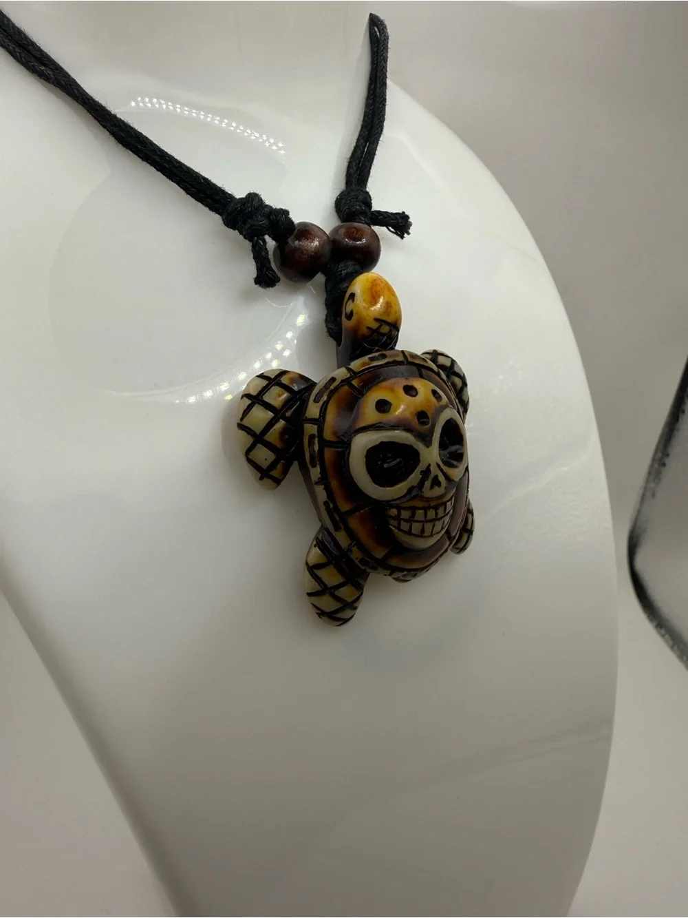 Resin Turtle Skull Pendant Necklace, Wood Beads, Adjustable Black Cord